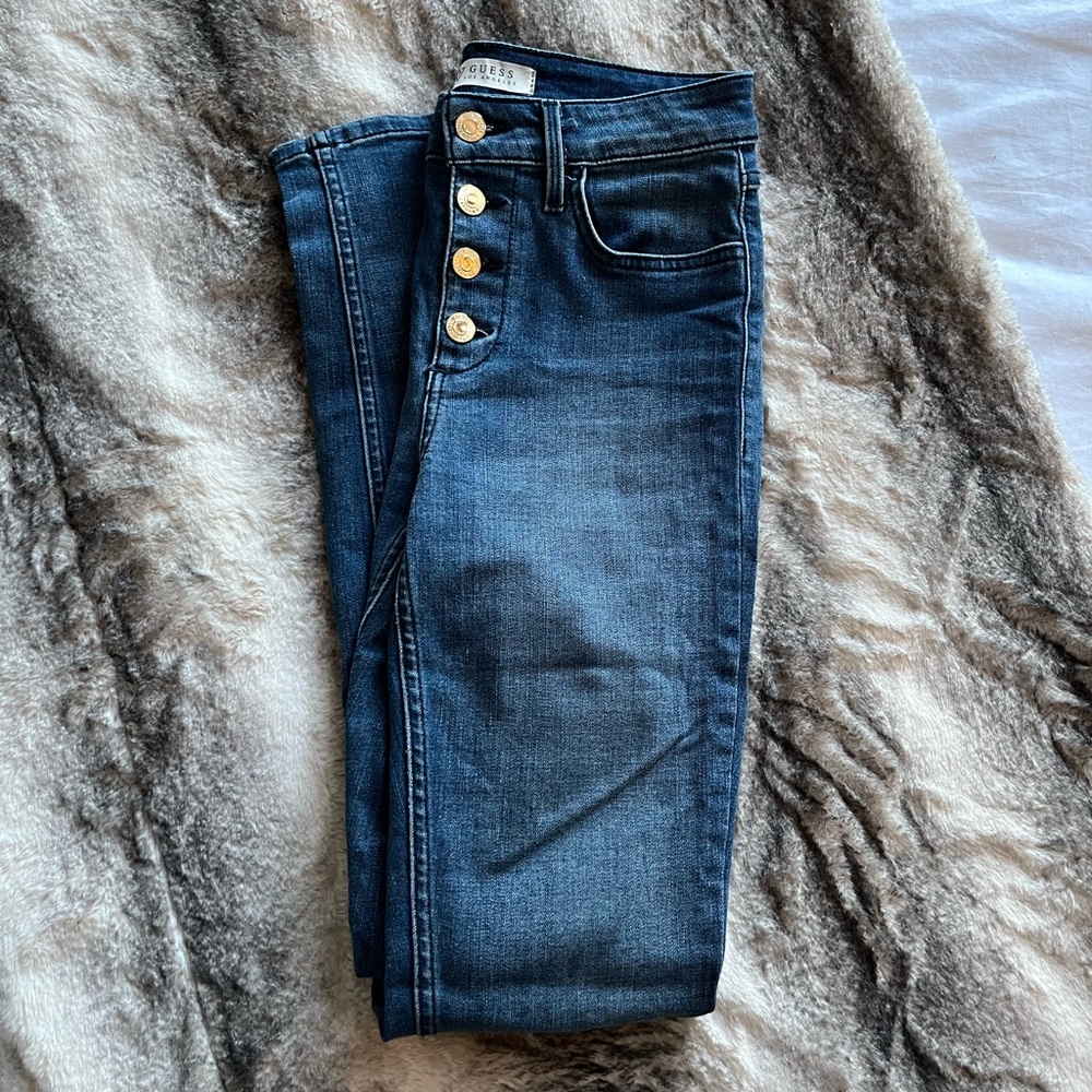GUESS High-Waisted Button Jeans